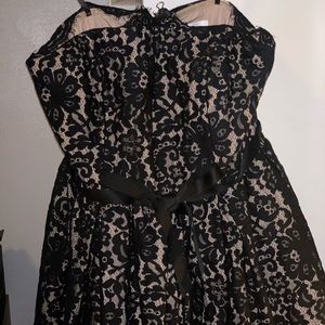 Black lace dress